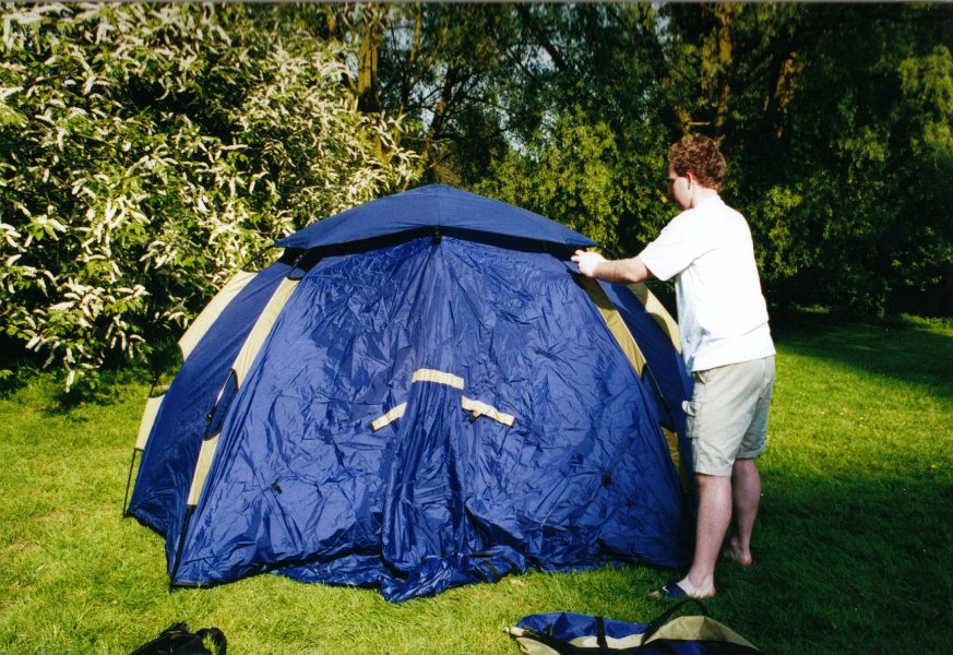 2001 05 tent 3